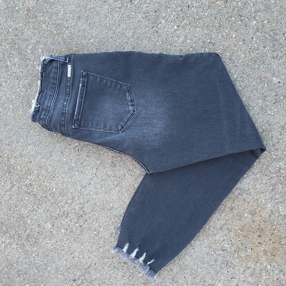 KanCan X Maurices Black Estilo Distressed Ankle Jeans Size 30
